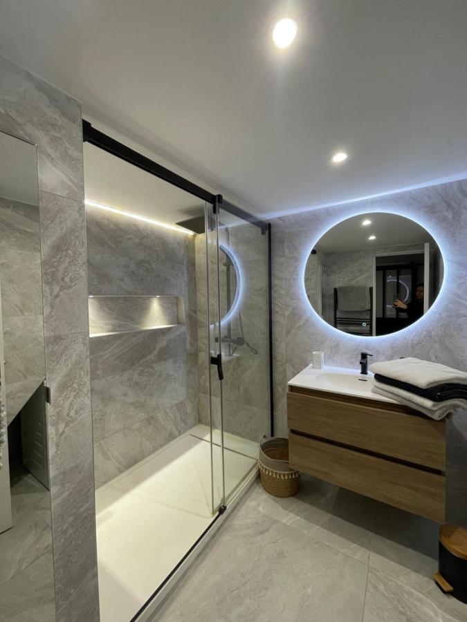 Loft Spacieux Au Coeur Des Remparts D'艾格-莫尔特 外观 照片